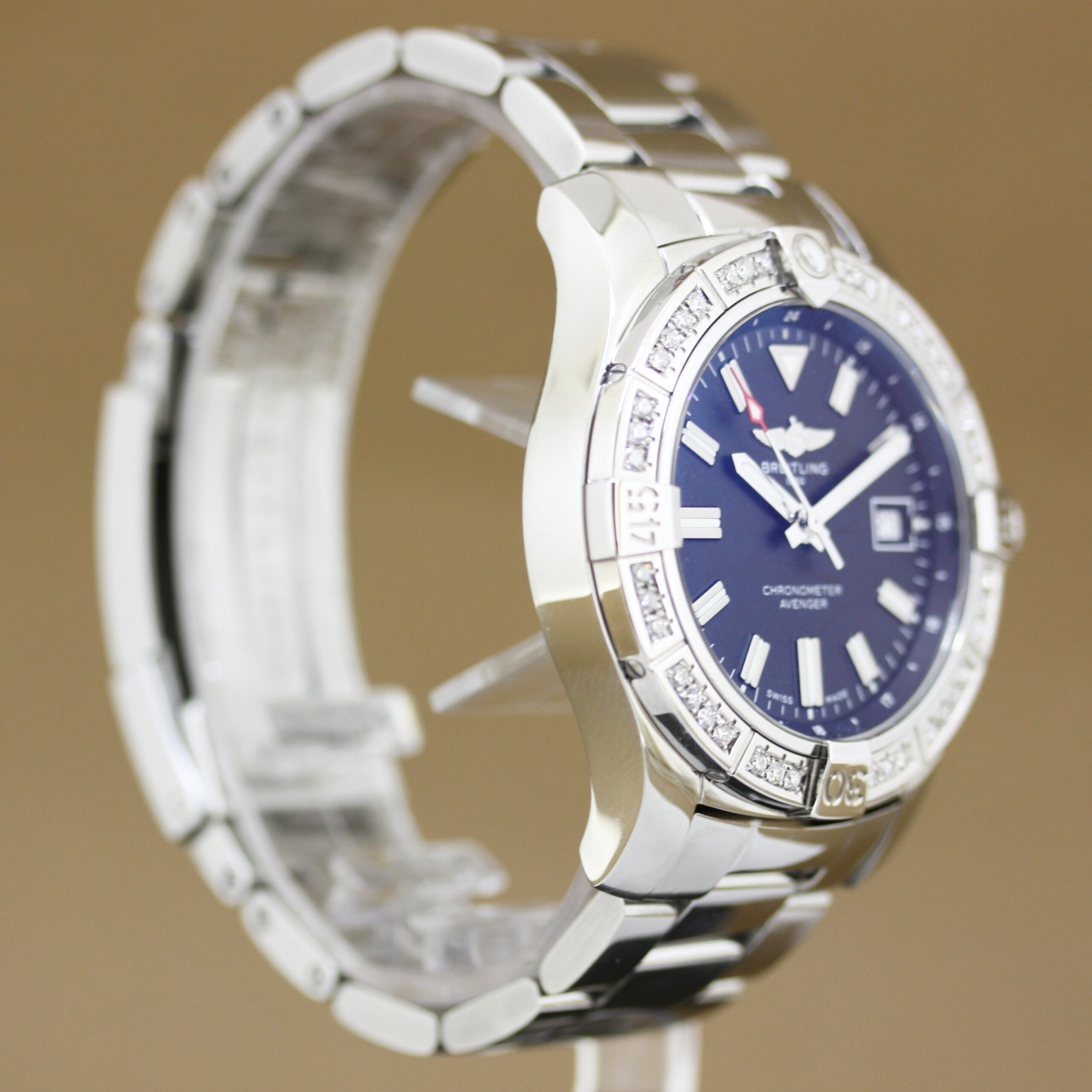 Breitling Avenger Auto 43 Diamant A17318| Full Set - Watchdealer